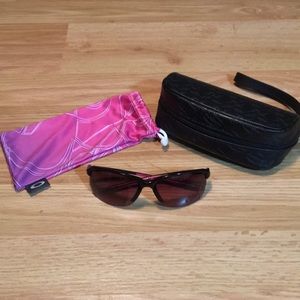 Women’s Oakley Sunglasses- Unstoppable
